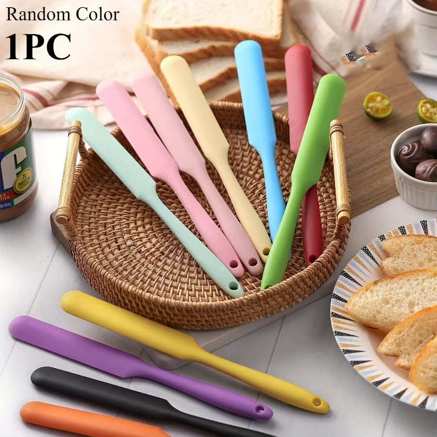 1/2 Pcs Random Color Food Scraper, Non Stick Design, Heat-Resistant, Kitchen Utensil, Suitable for Home and Professional Baking