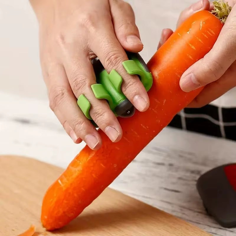 Non-Slip Vegetable Peeler: Sharp Blade for Kitchen & Camping