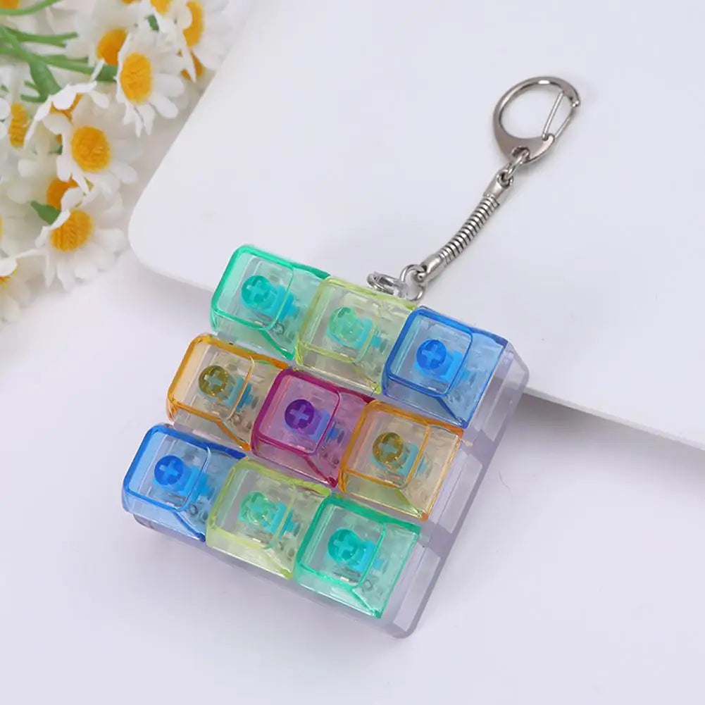 9 Keys LED Keyboard Keycap Keychain, Mechanical Switch Clicker Button, Relief Stress Pinch Toy, Transparent Fidget Keyring